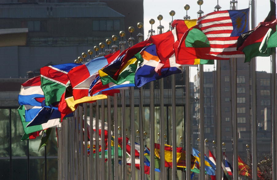 Flags of member nations flying at United Nations Headquarters. 30/Dec/2005. UN Photo/Joao Araujo Pinto. www.unmultimedia.org/photo/